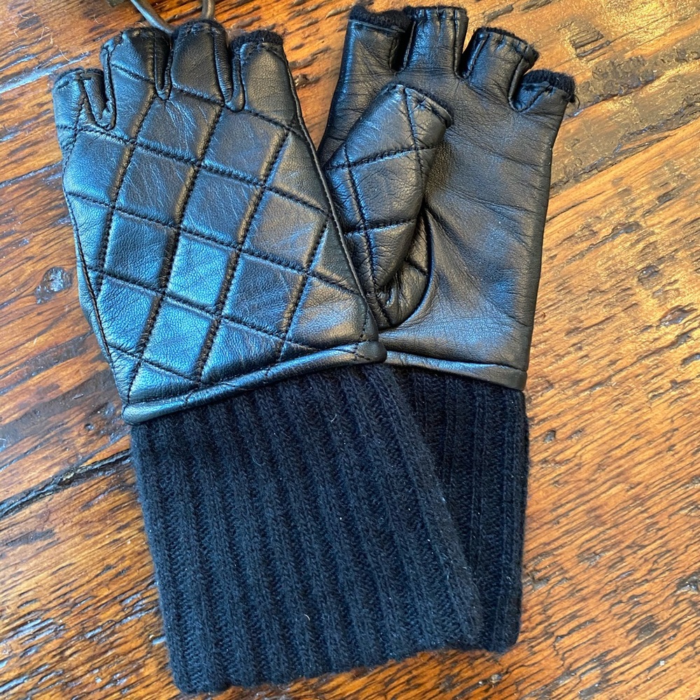 Lauren Urstadt fingerless buttery soft leather gloves